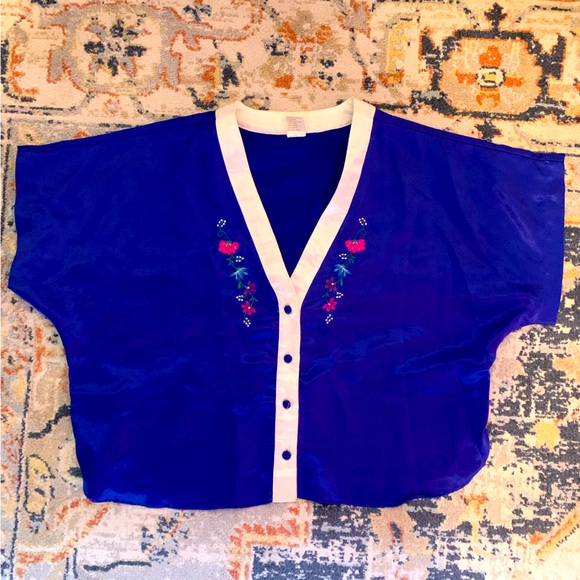 Cropped night shirt for day wear - Picture 1 of 7